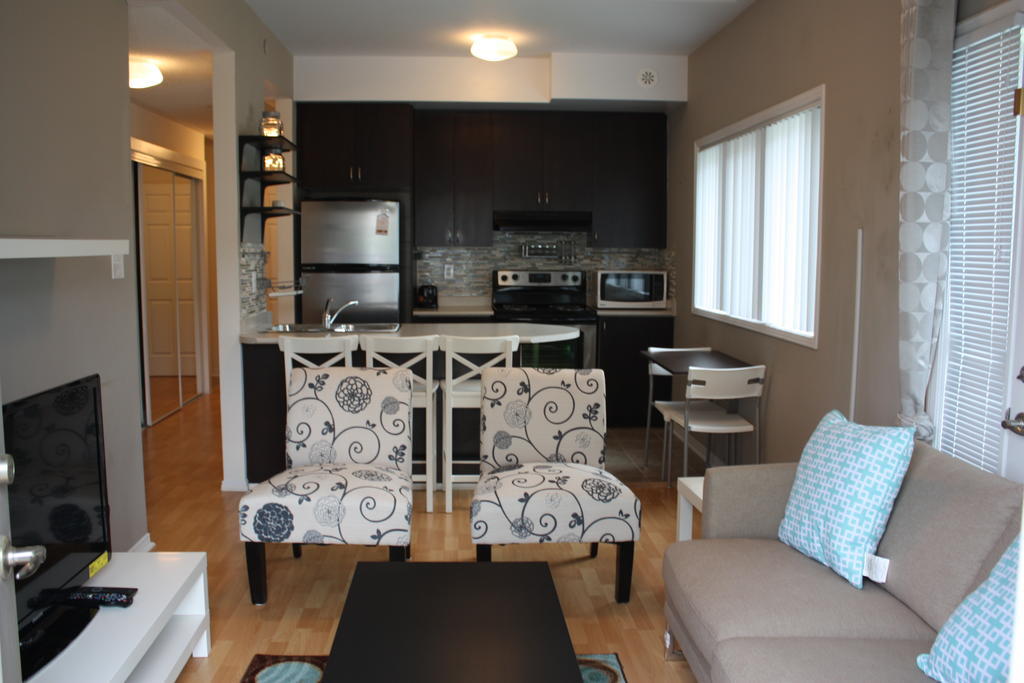 Accurate Plus Furnished Apartment- Brickstone Mews Mississauga Room photo